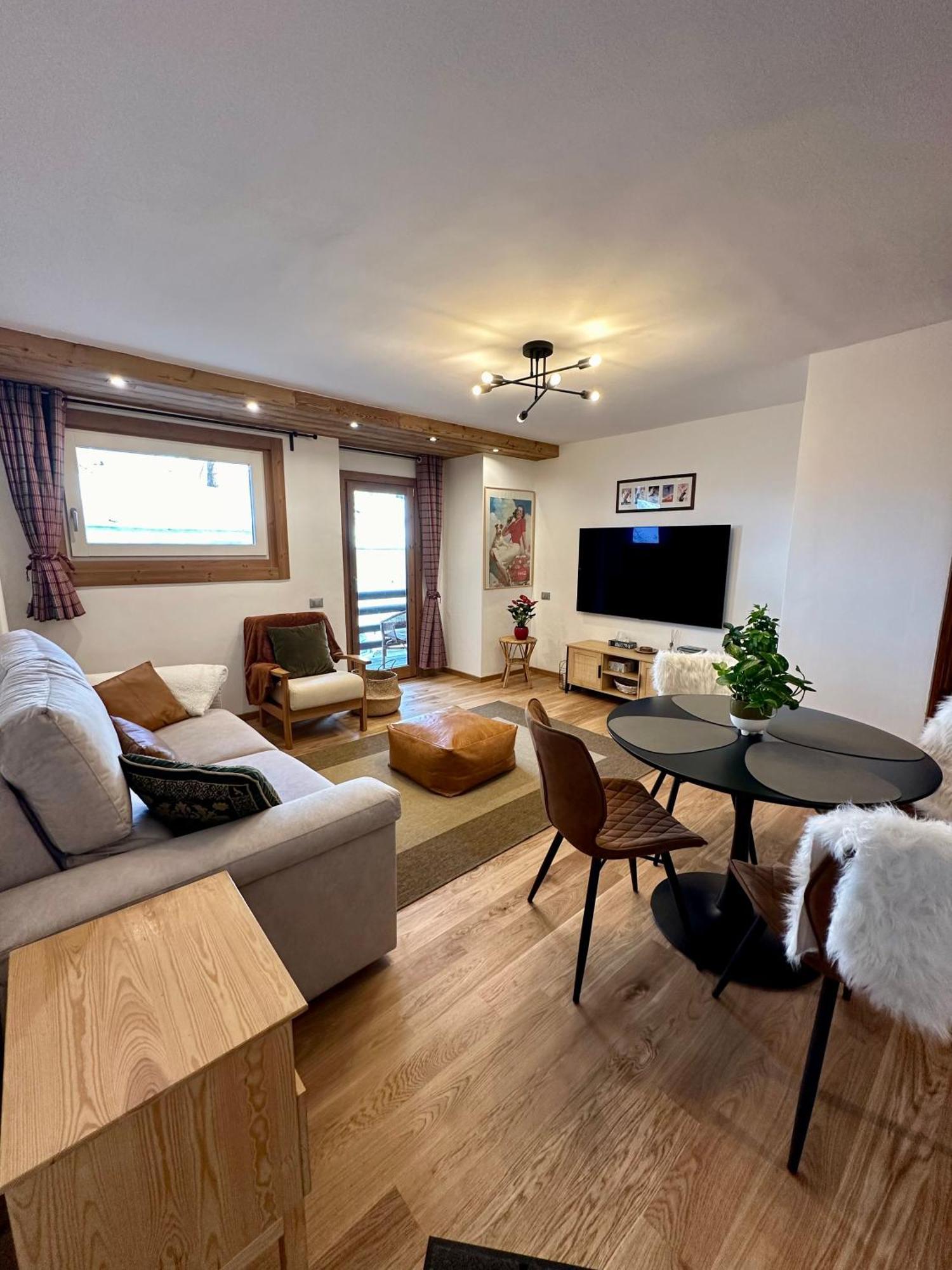 Cozy Bilocale Apartment Breuil-Cervinia Bagian luar foto