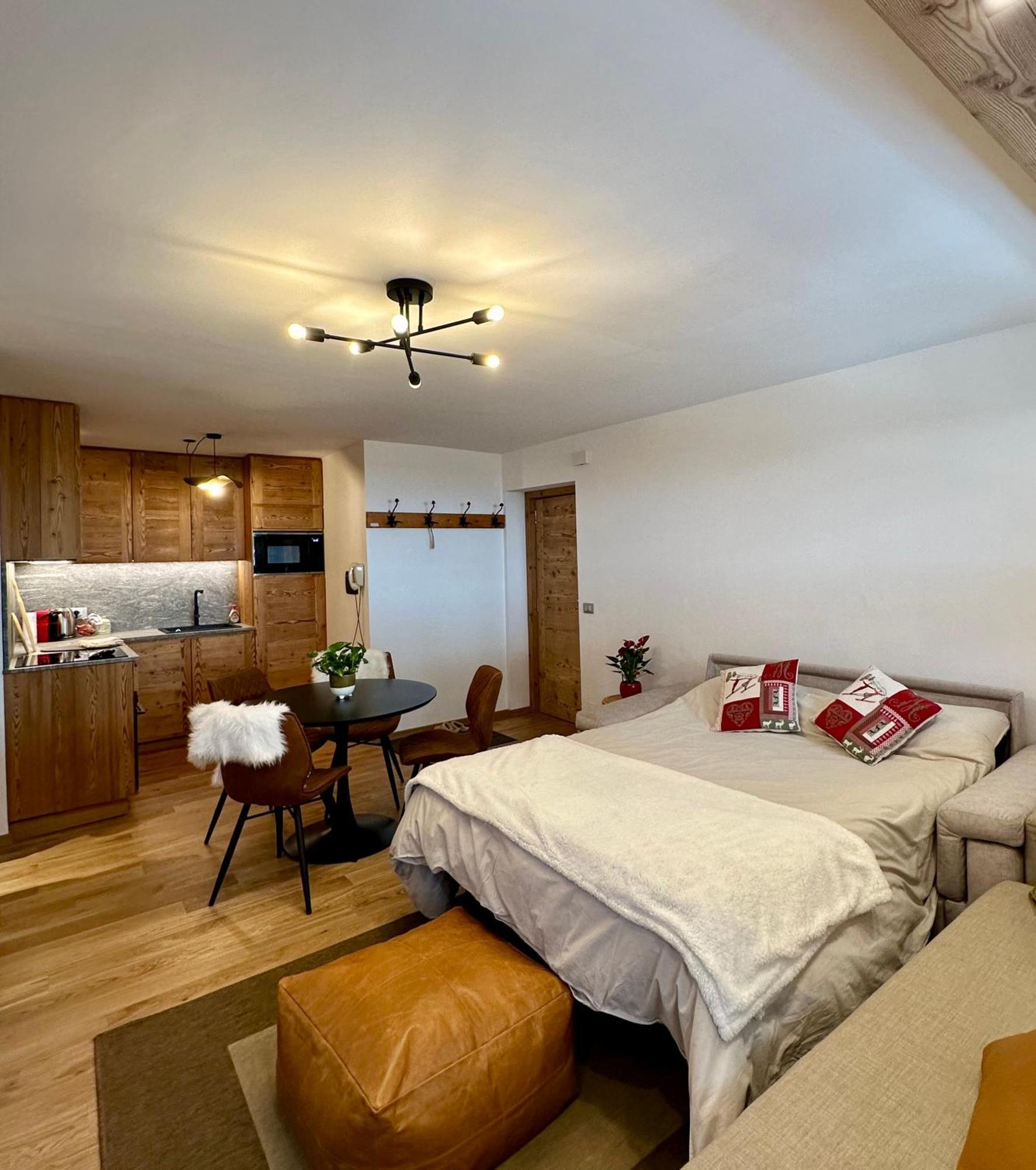 Cozy Bilocale Apartment Breuil-Cervinia Bagian luar foto