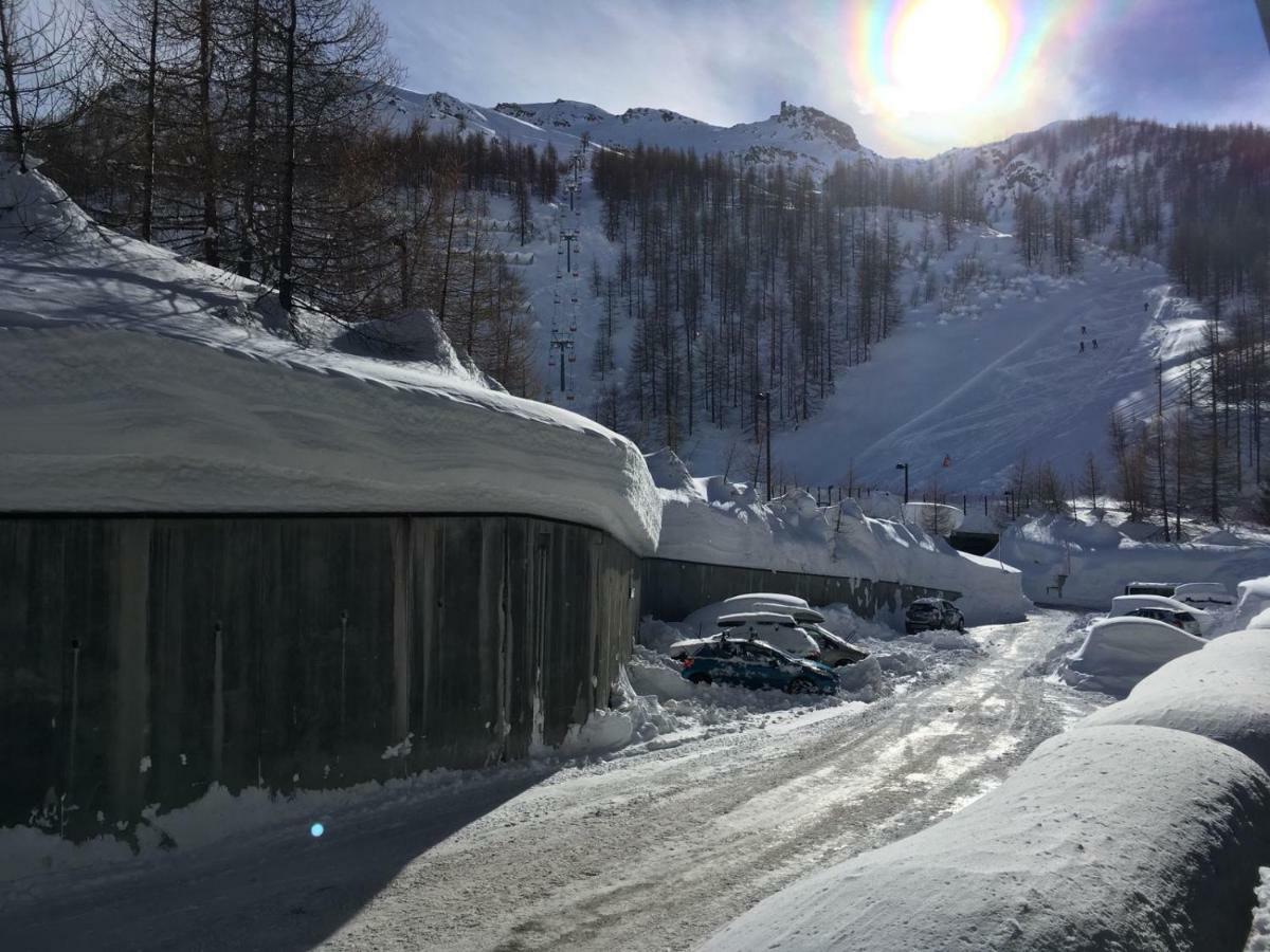 Cozy Bilocale Apartment Breuil-Cervinia Bagian luar foto